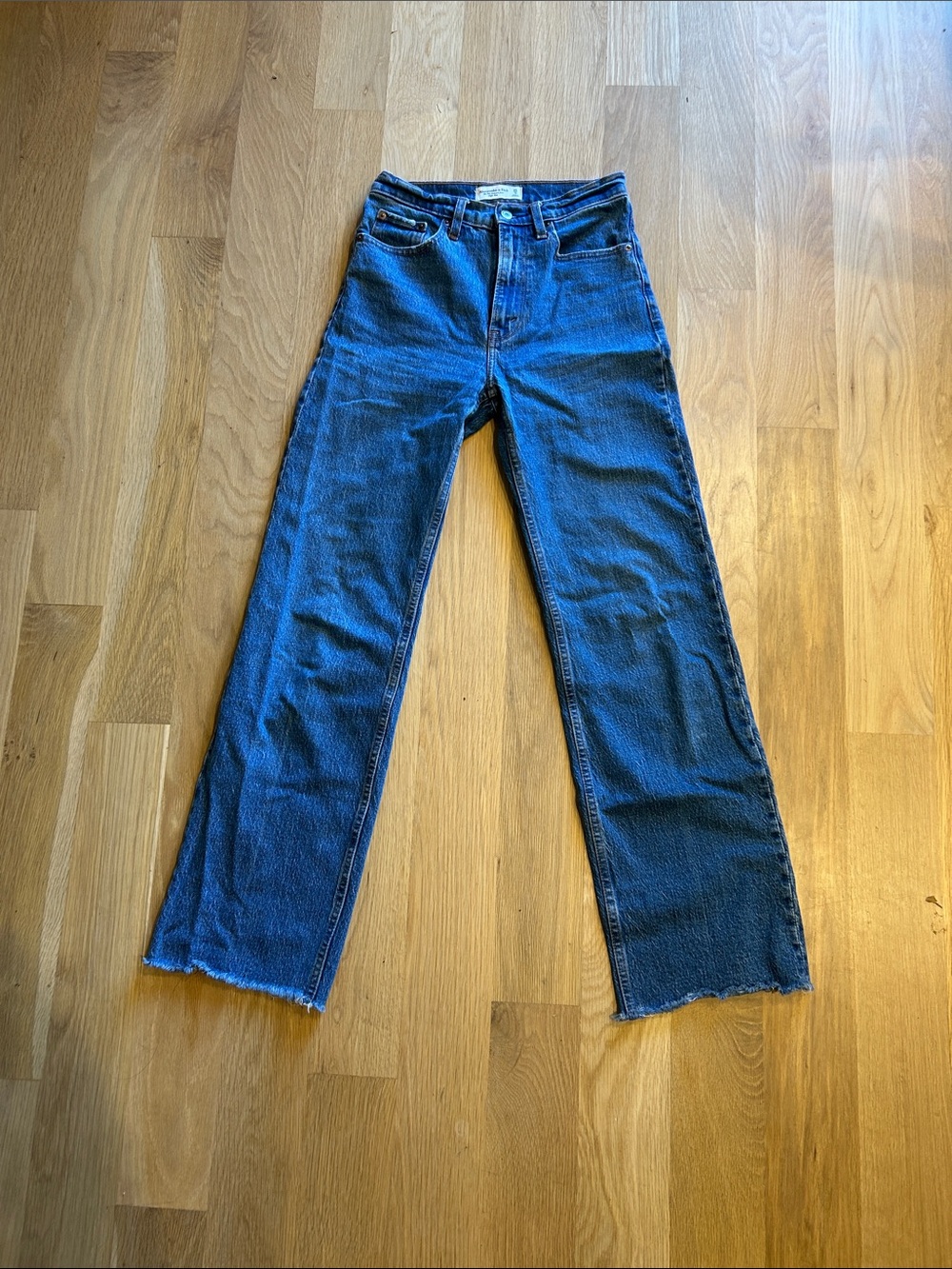 Abercrombie 90’s Straight Jeans